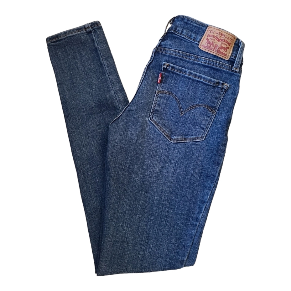 Levi's